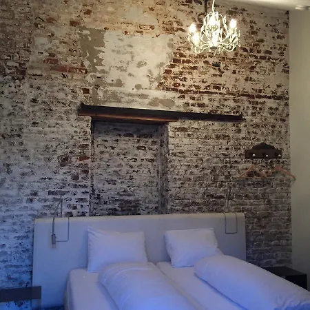 Het Kapelhuis Bed & Breakfast